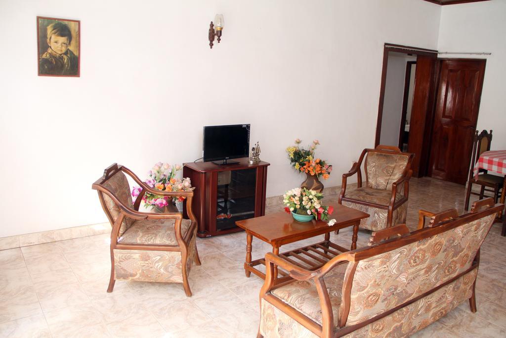 Gudsmith Home Negombo Eksteriør bilde